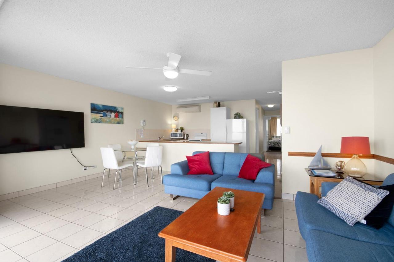 Capeview Apartments - Right On Kings Beach Калундра Екстериор снимка