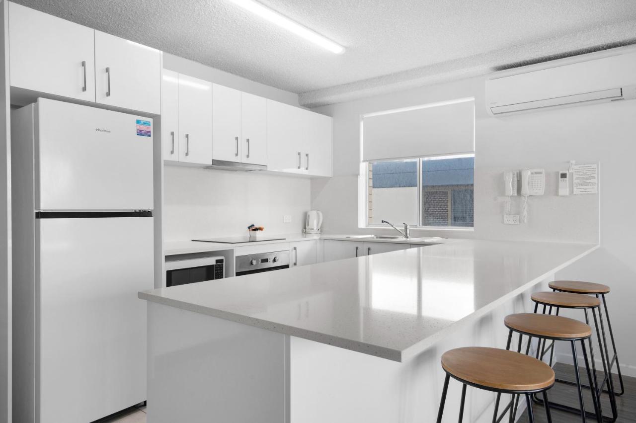 Capeview Apartments - Right On Kings Beach Калундра Екстериор снимка