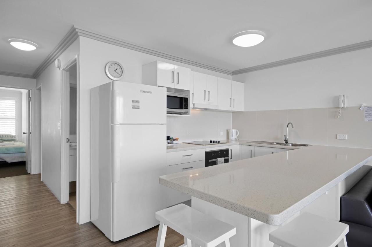 Capeview Apartments - Right On Kings Beach Калундра Екстериор снимка