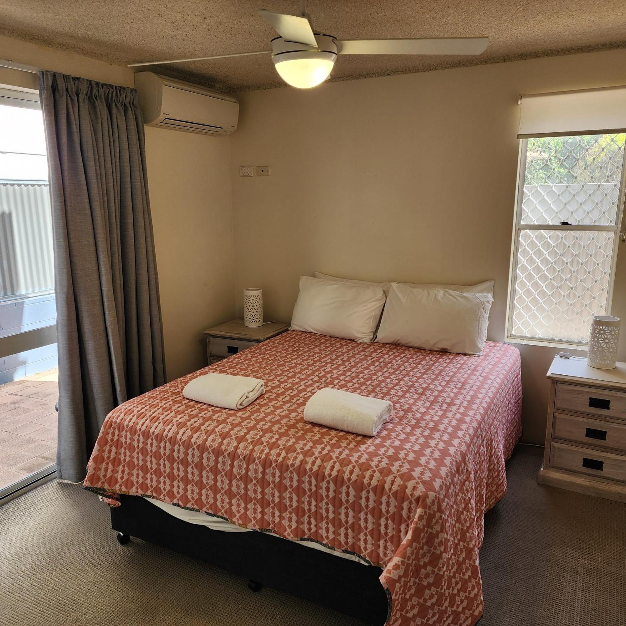 Capeview Apartments - Right On Kings Beach Калундра Екстериор снимка